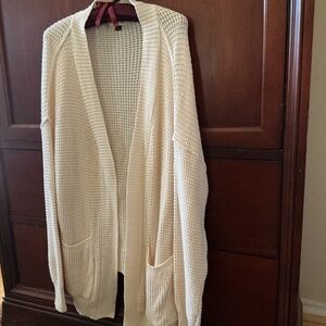 NWOT Universal Thread Waffle Knit Boyfriend Fit Sweater